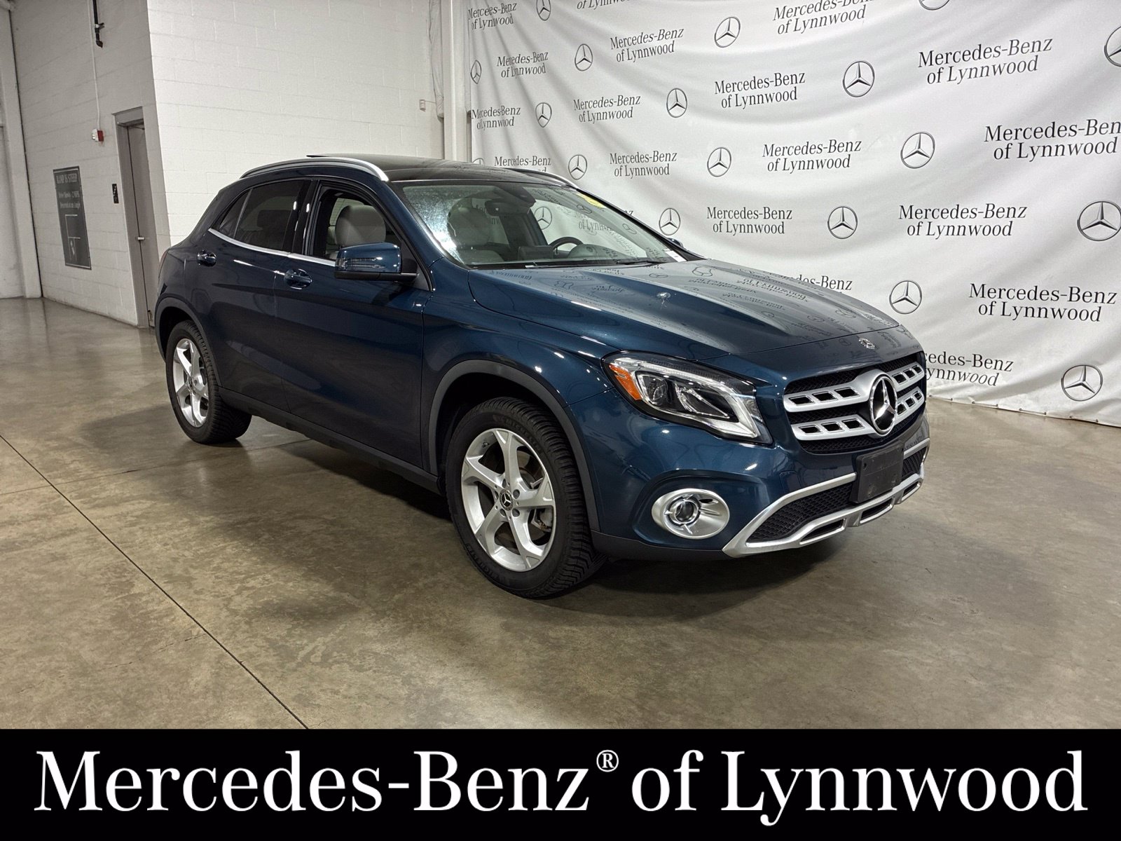  Mercedes-Benz GLA