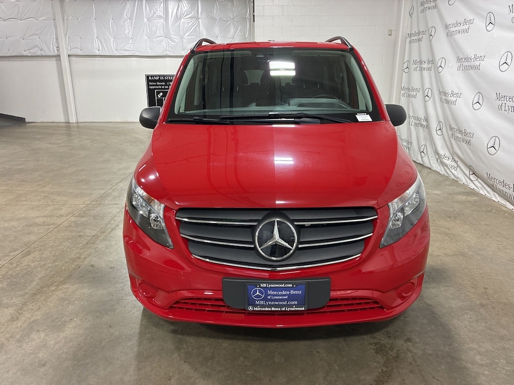 Used 2023 Mercedes-Benz Metris Metris Passenger RWD Minivan/Van