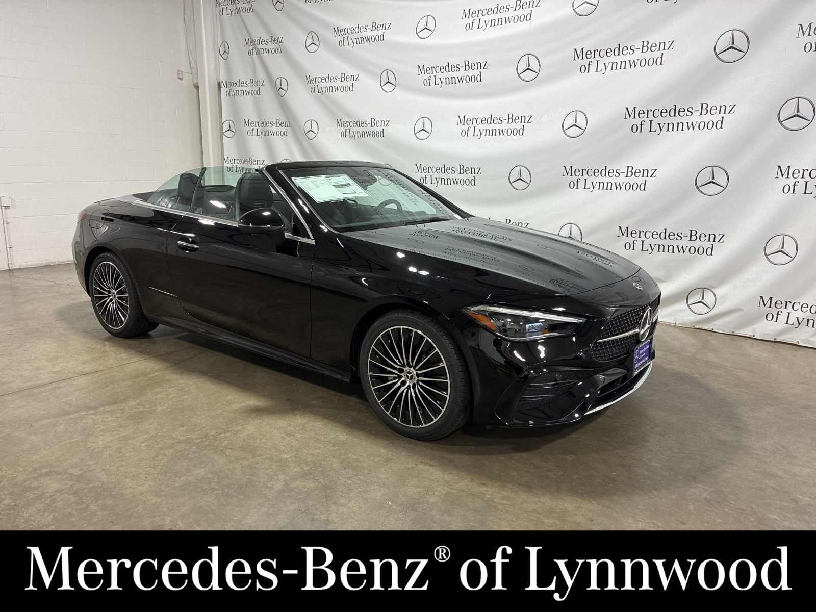 2026 Mercedes-Benz CLE CLE 300's photo