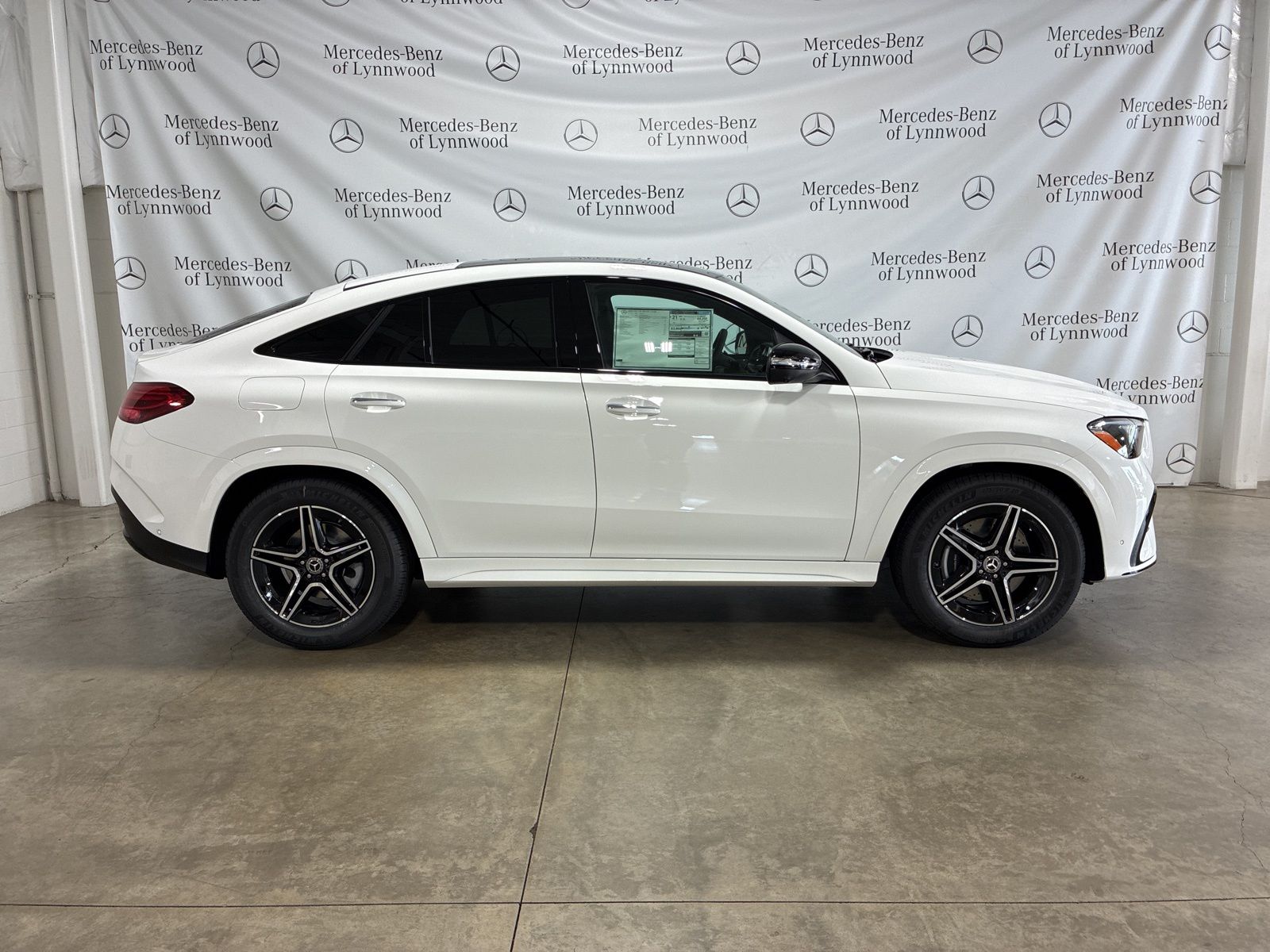 2026 Mercedes Benz GLE 450 4MATIC Coupe photo 3