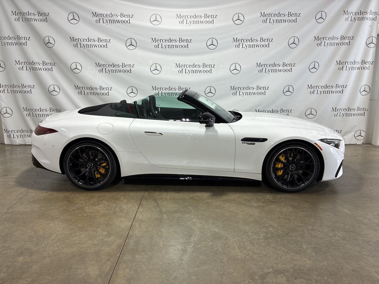 2026 Mercedes Benz SL AMG 55 photo 3