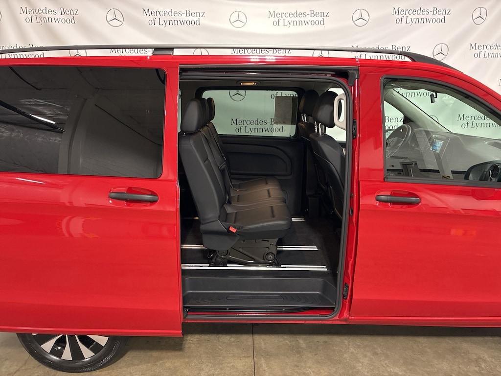 Used 2023 Mercedes-Benz Metris Metris Passenger RWD Minivan/Van