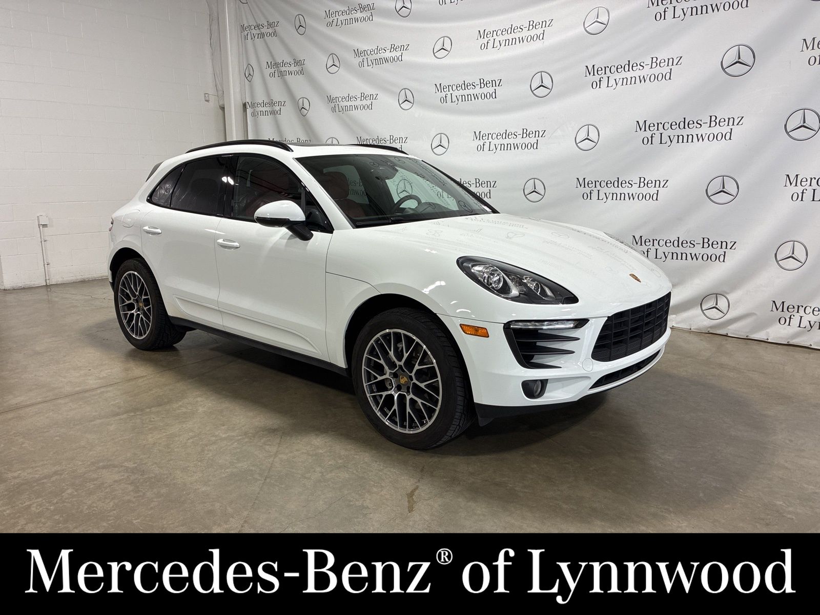 2017 Porsche Macan S's photo