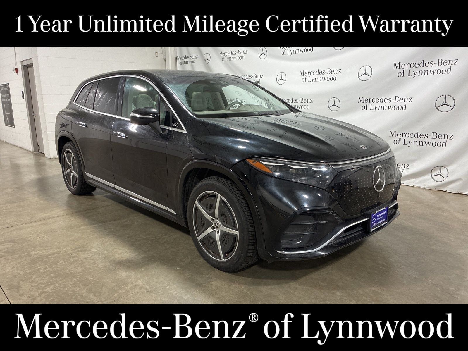 2023 Mercedes-Benz EQS SUV Base's photo