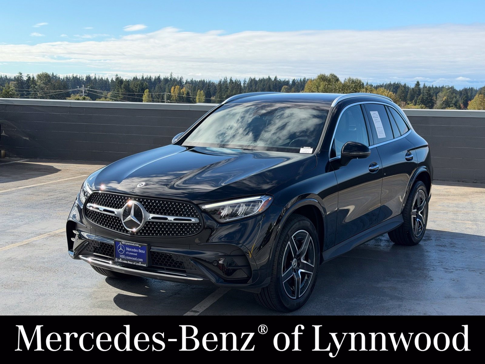 2026 Mercedes-Benz GLC