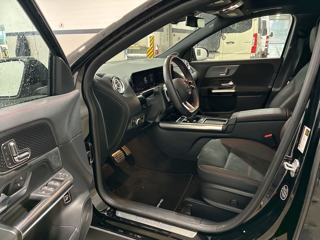 Used 2024 Mercedes-Benz GLA 4MATIC® SUV