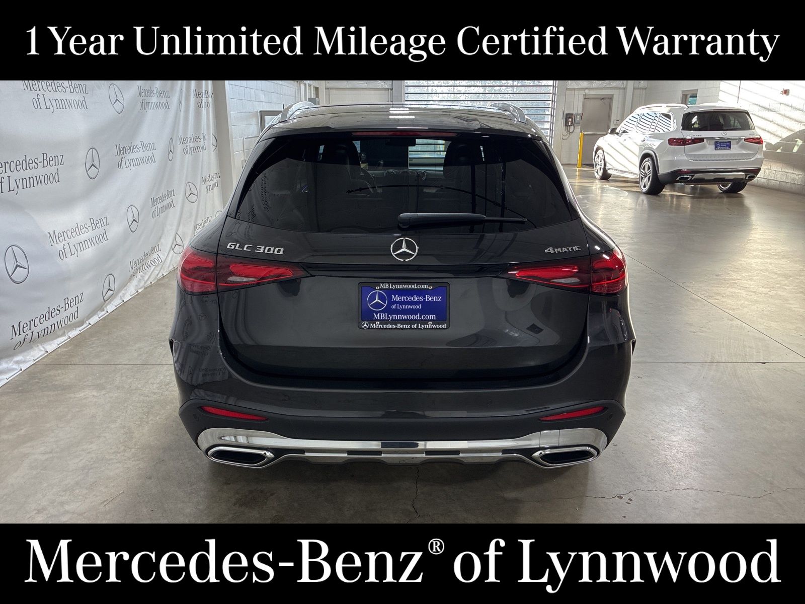 2025 Mercedes Benz GLC 300 4MATIC photo 4