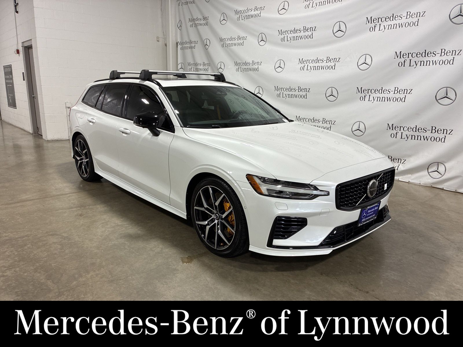 2024 Volvo V60 Polestar's photo