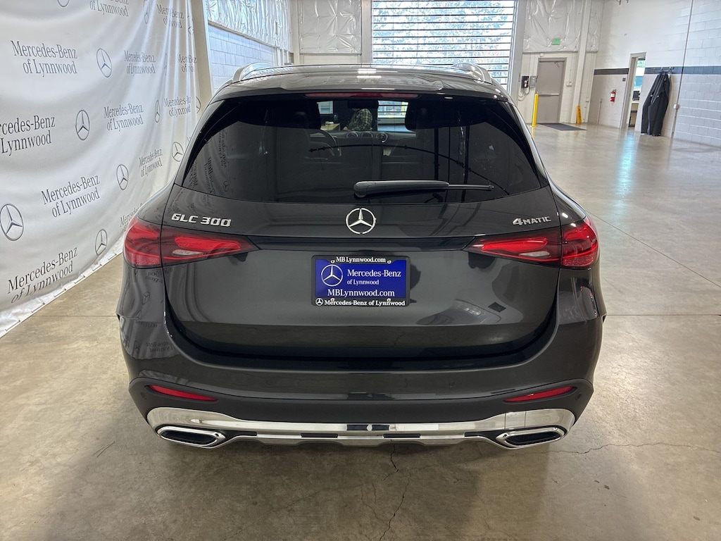 Used 2025 Mercedes-Benz GLC 4MATIC® SUV