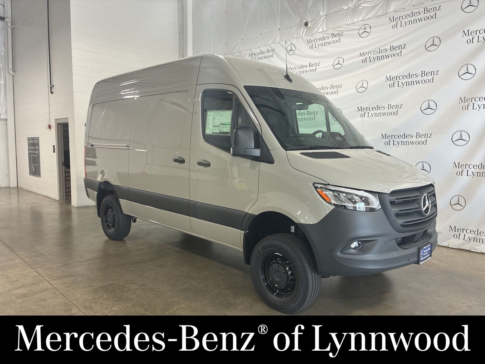 2025 Mercedes-Benz Sprinter Cargo Van