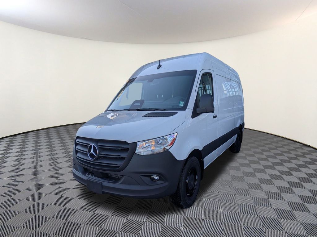 2025 Mercedes-Benz Sprinter Cargo Van Base's photo