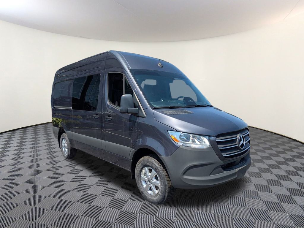 2025 Mercedes-Benz Sprinter Cargo Van Base's photo