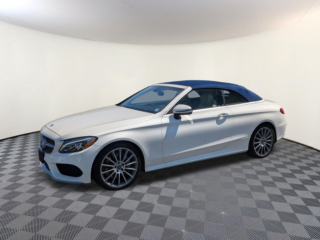 2018 Mercedes-Benz C-Class C300's photo