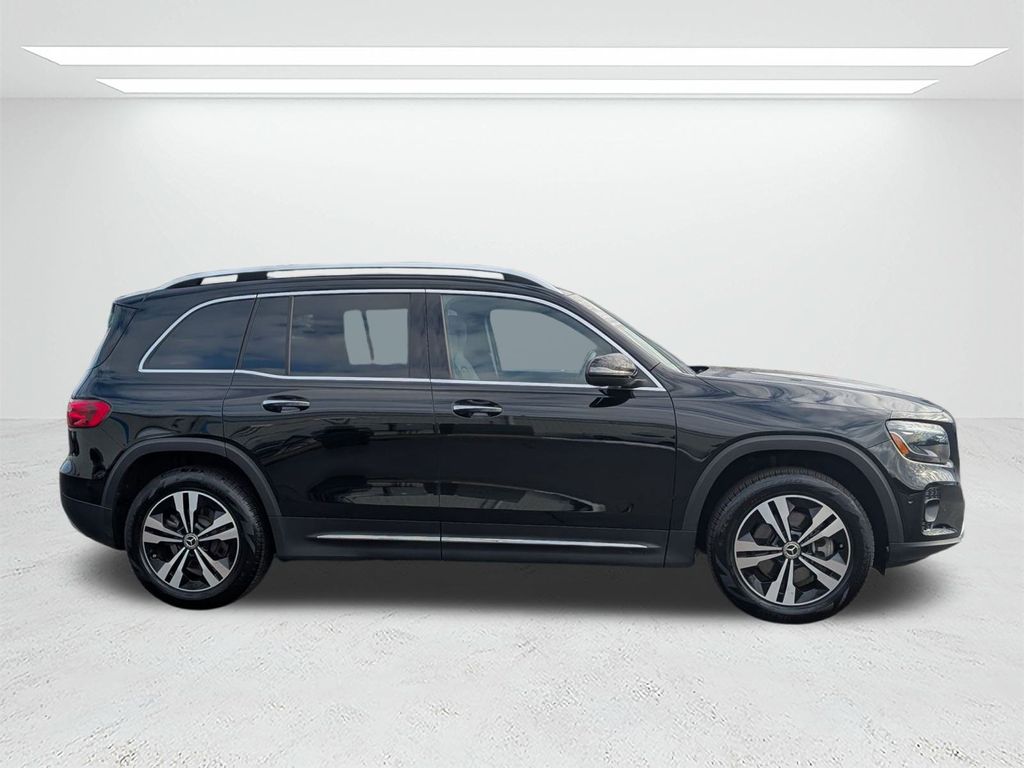 2025 Mercedes-Benz GLB Base - Photo 8