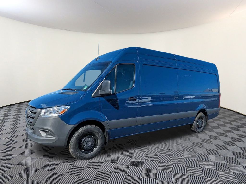 2024 Mercedes-Benz Sprinter Cargo Van Base's photo