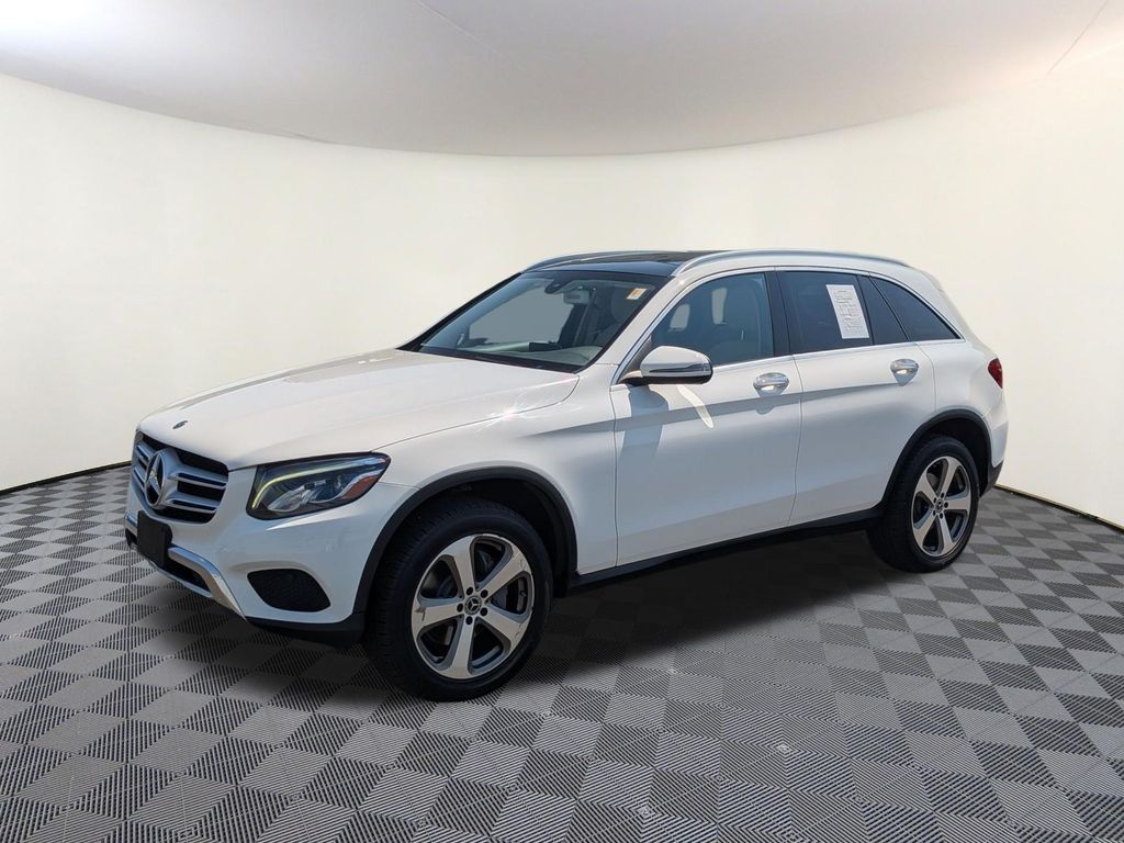 2019 Mercedes-Benz GLC GLC300 4MATIC's photo