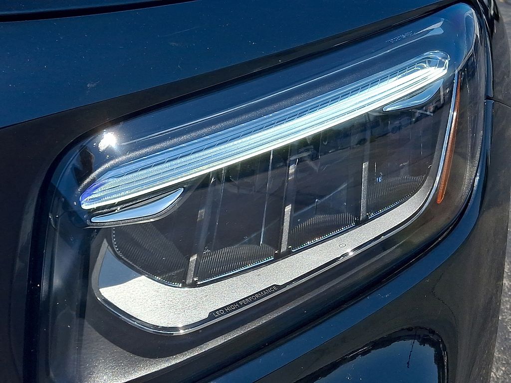 2026 Mercedes-Benz GLB GLB 250 - Photo 10