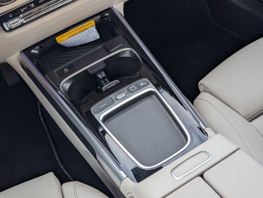 2025 Mercedes-Benz GLB Base - Photo 23