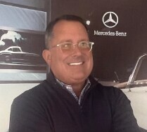 Staff member Mark Leonard from f71f59a06682