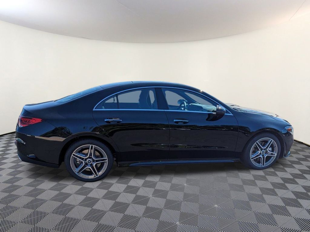 2023 Mercedes Benz CLA 250 4MATIC photo 2
