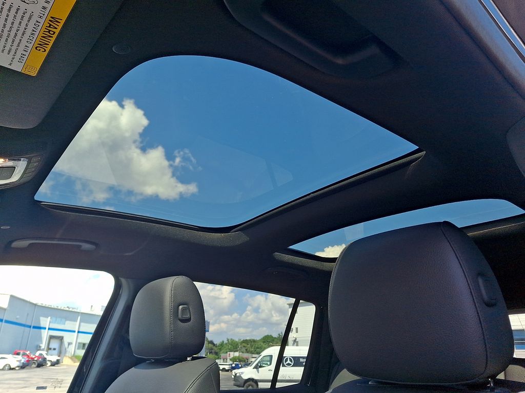 2026 Mercedes-Benz GLB GLB 250 - Photo 16