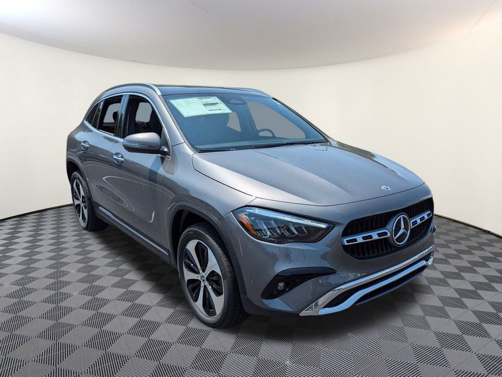 2025 Mercedes-Benz GLA GLA250