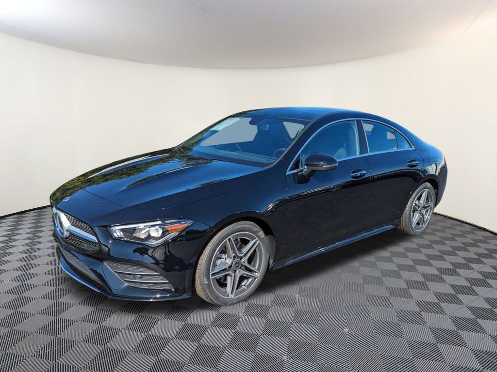 2023 Mercedes Benz CLA 250 4MATIC photo 4