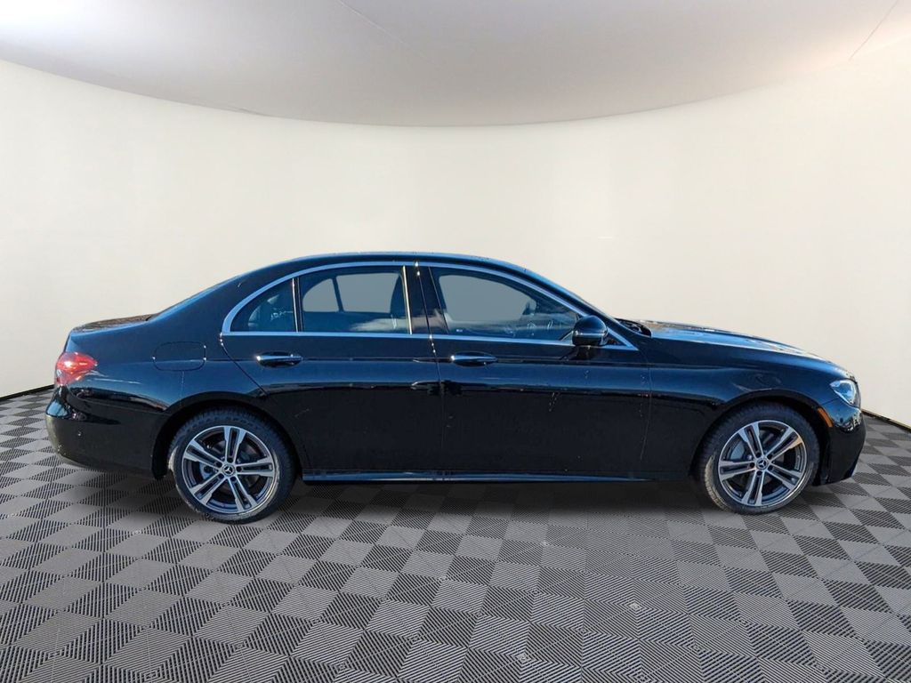 2023 Mercedes Benz E 350 4MATIC Sedan photo 2