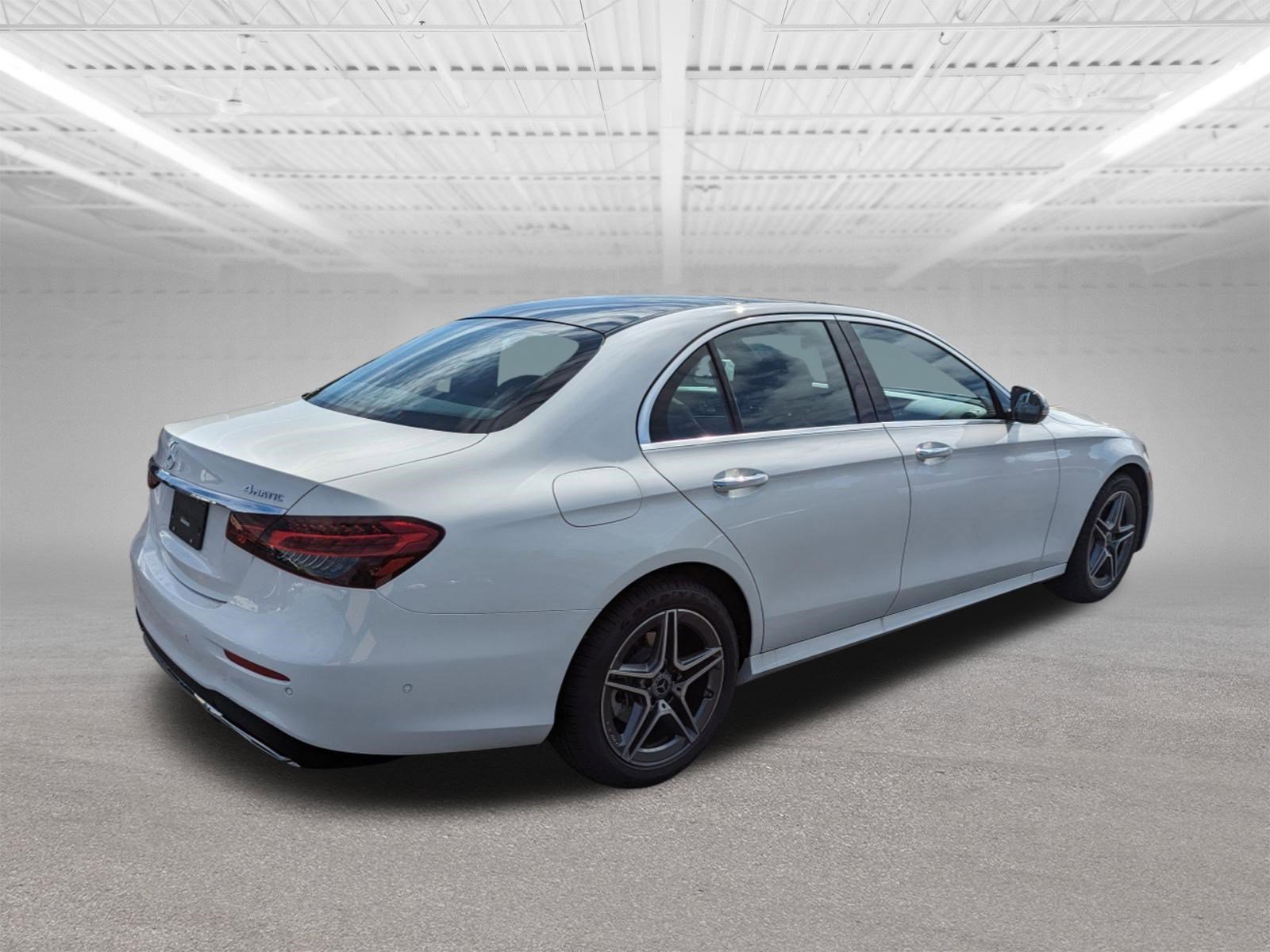 2023 Mercedes Benz E 350 4MATIC Sedan photo 2