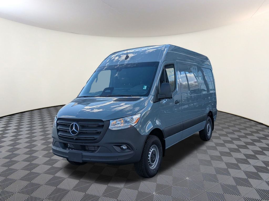 2025 Mercedes-Benz Sprinter Cargo Van Base's photo