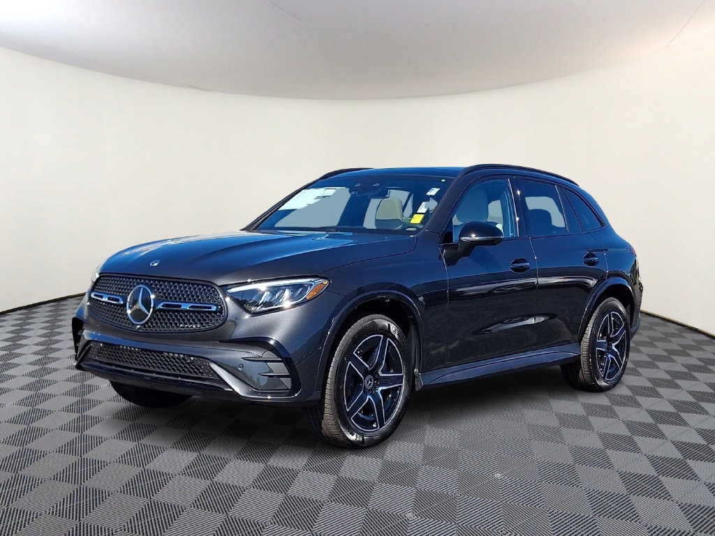 2027 Mercedes-Benz GLC Base