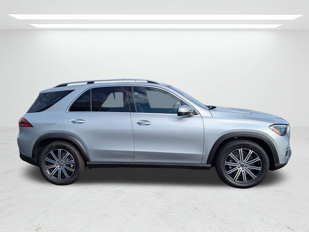2025 Mercedes Benz GLE 350 4MATIC photo 2
