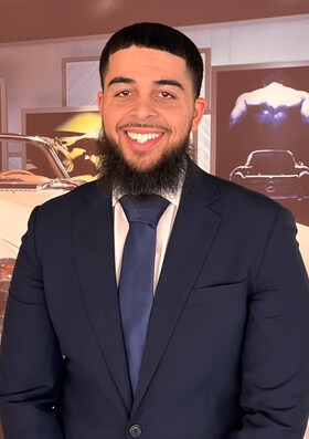 Staff member Willie Henry from 2809bde80b26