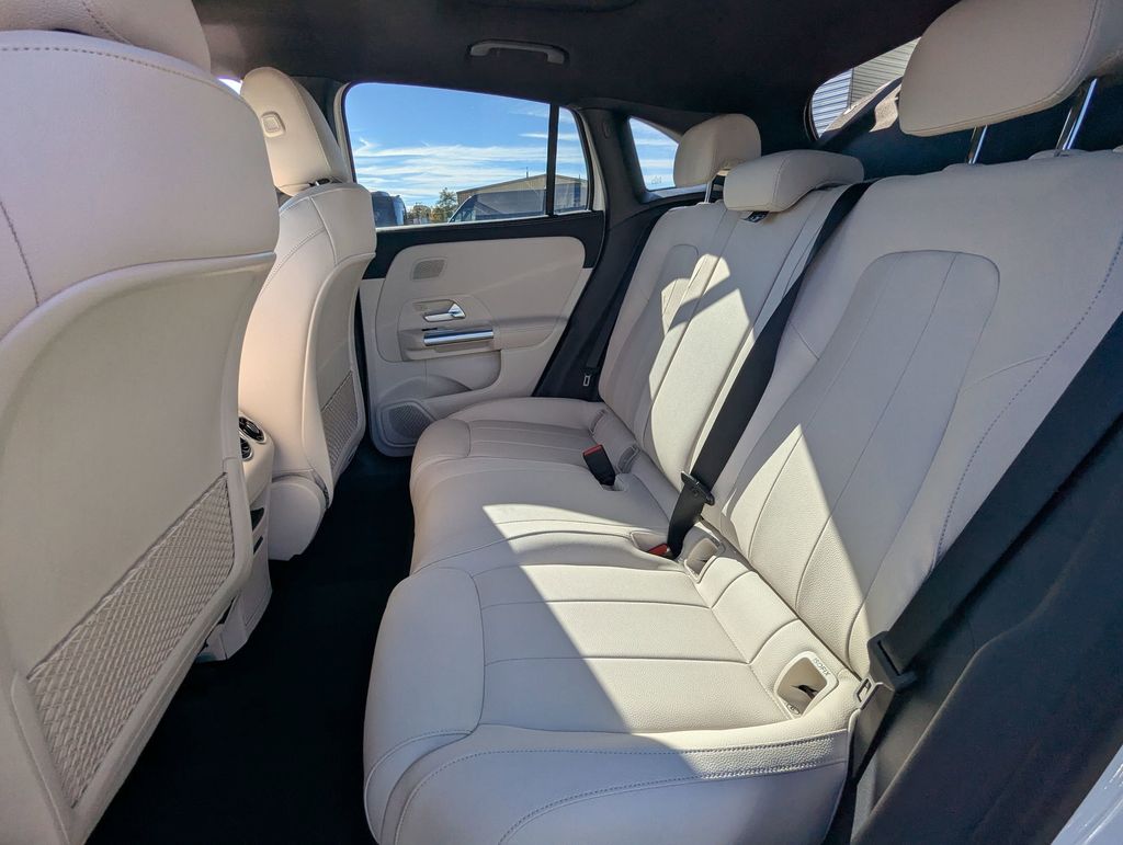2026 Mercedes-Benz GLA GLA 250 - Photo 19