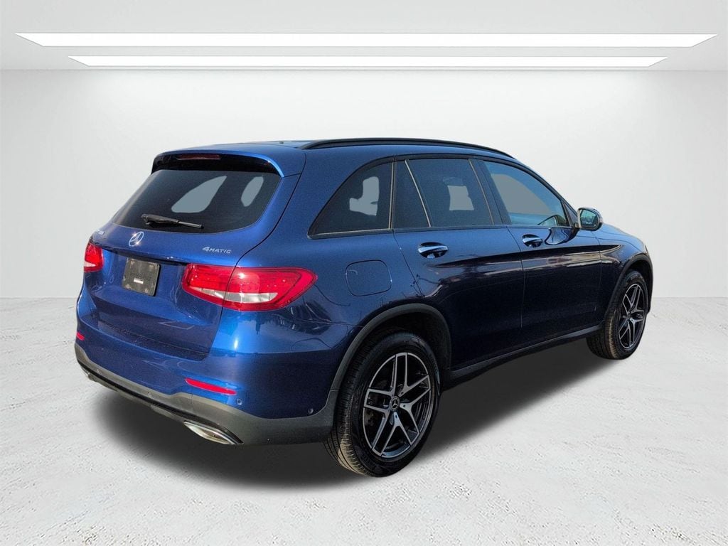 Used 2018 Mercedes-Benz GLC GLC300 with VIN WDC0G4KB6JV067671 for sale in New London, CT
