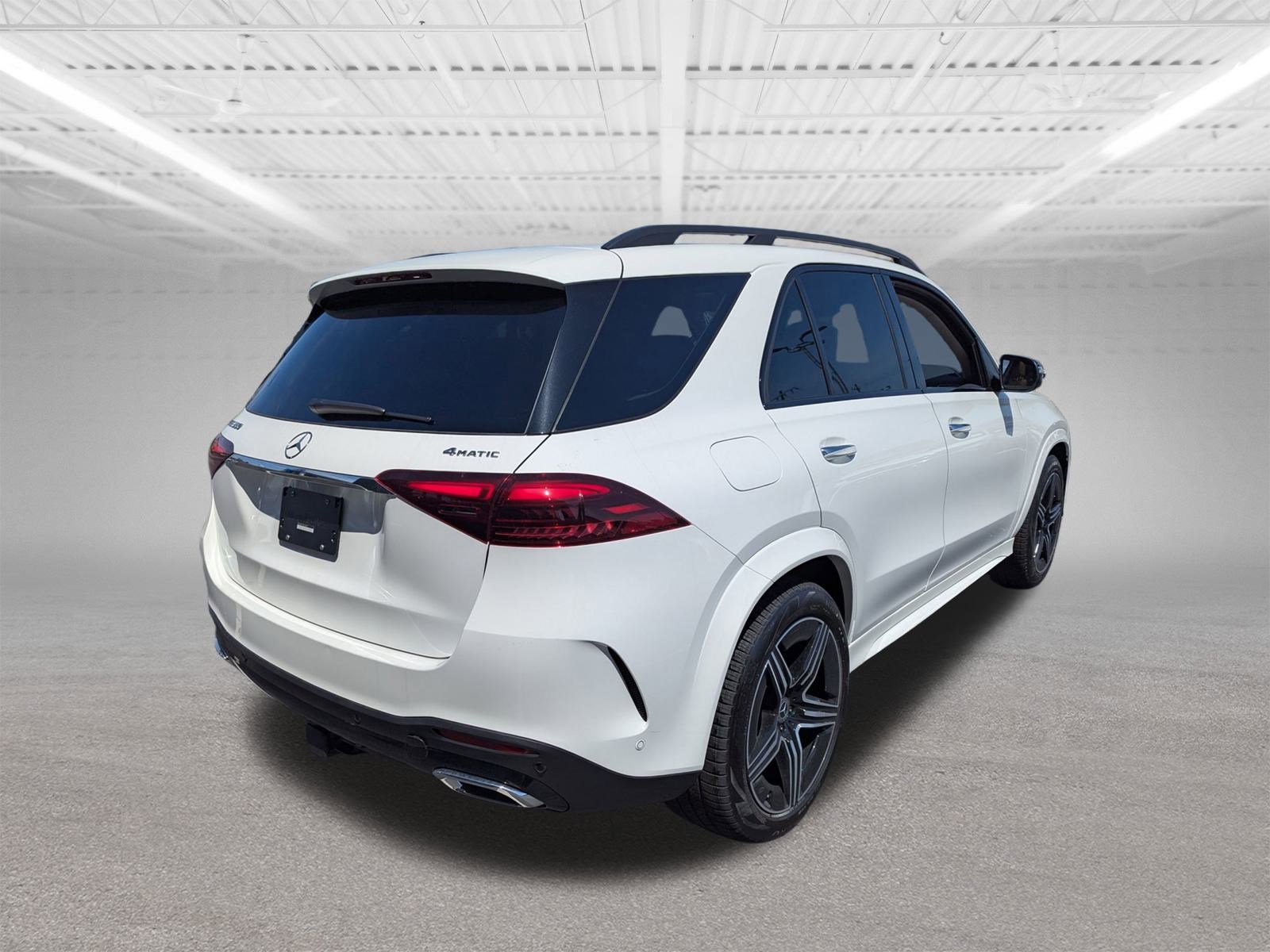 2025 Mercedes Benz GLE 350 4MATIC photo 2