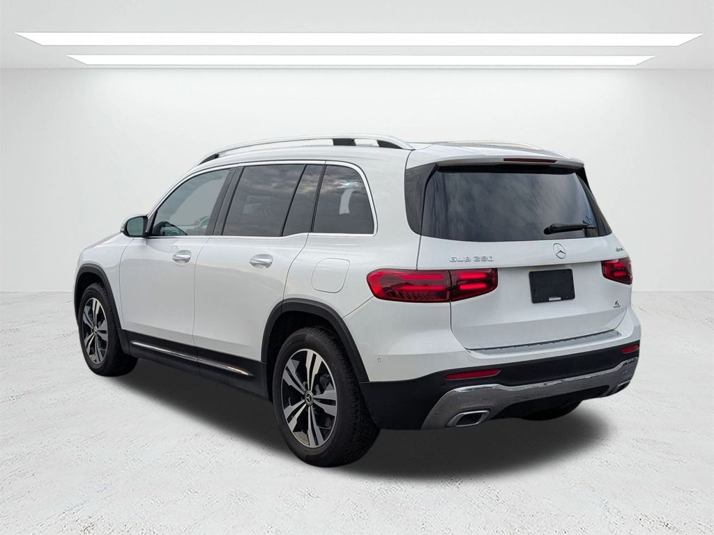 2025 Mercedes-Benz GLB Base - Photo 10