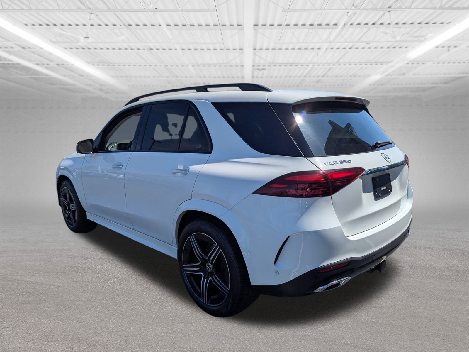 2025 Mercedes Benz GLE 350 4MATIC photo 2