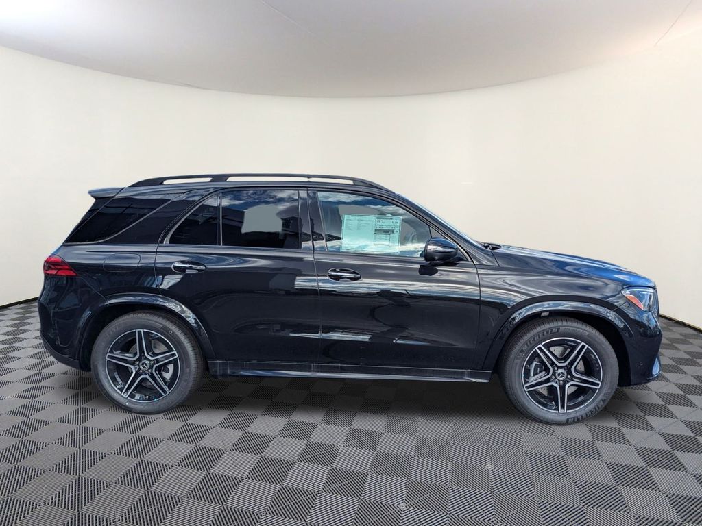 2026 Mercedes Benz GLE 350 4MATIC photo 2