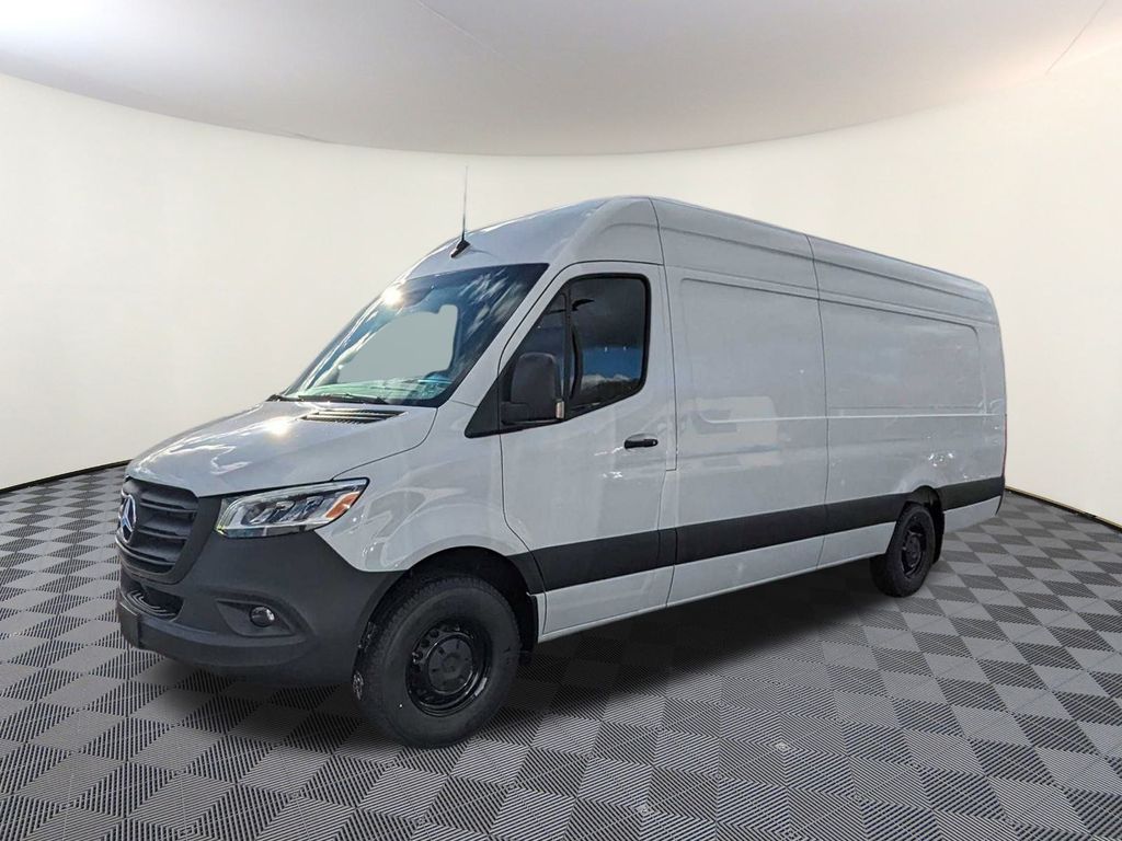 2024 Mercedes-Benz Sprinter Cargo Van Base's photo