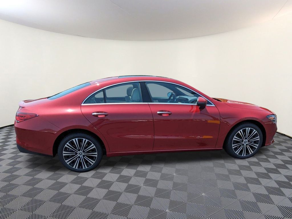 2023 Mercedes Benz CLA 250 4MATIC photo 2