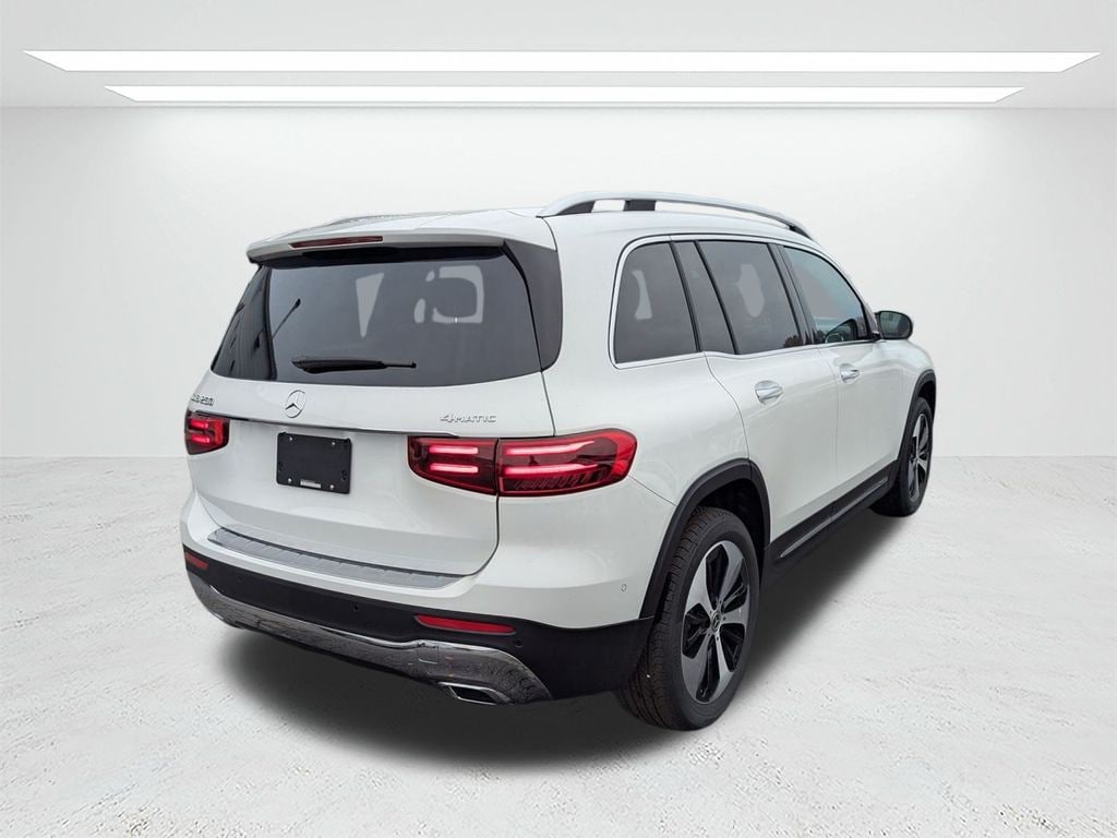 New 2026 Mercedes-Benz GLB 250 4MATIC SUV
