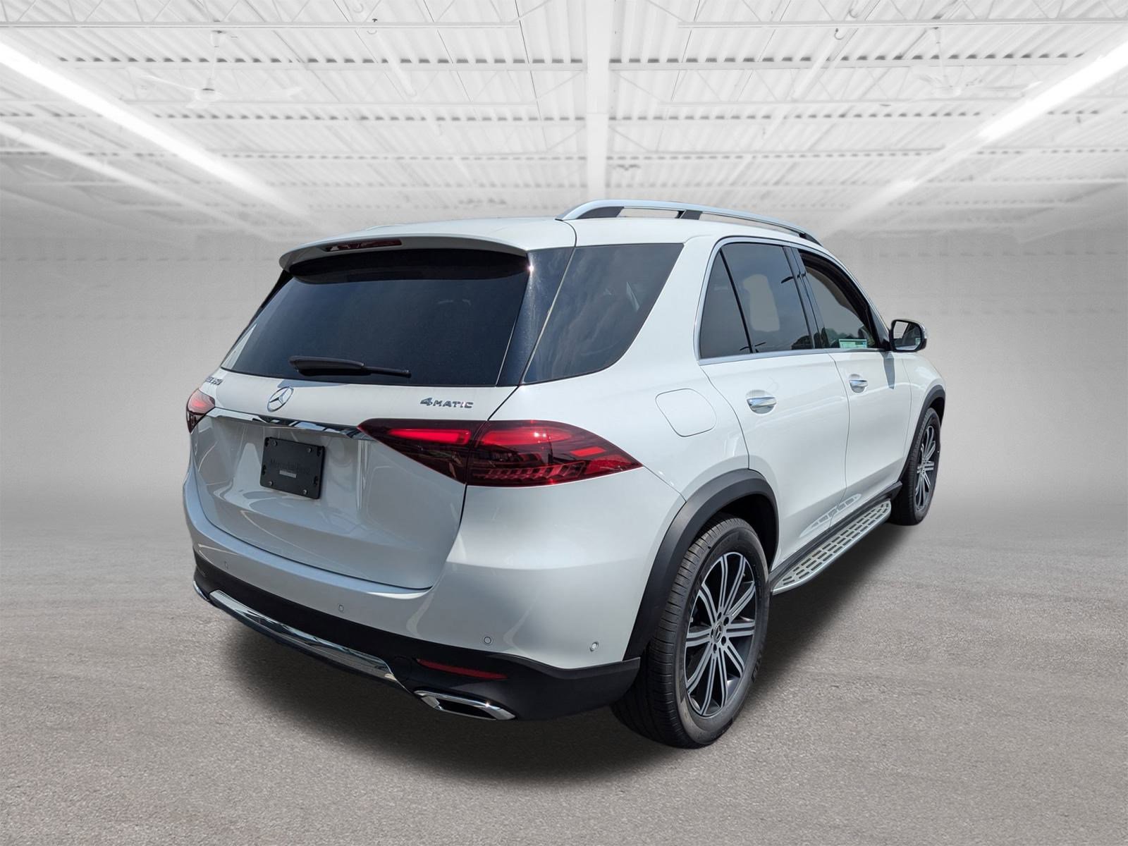 2025 Mercedes Benz GLE 350 4MATIC photo 3