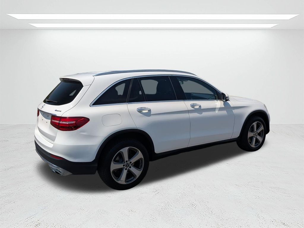 Used 2019 Mercedes-Benz GLC GLC300 with VIN WDC0G4KB1KV176931 for sale in New London, CT