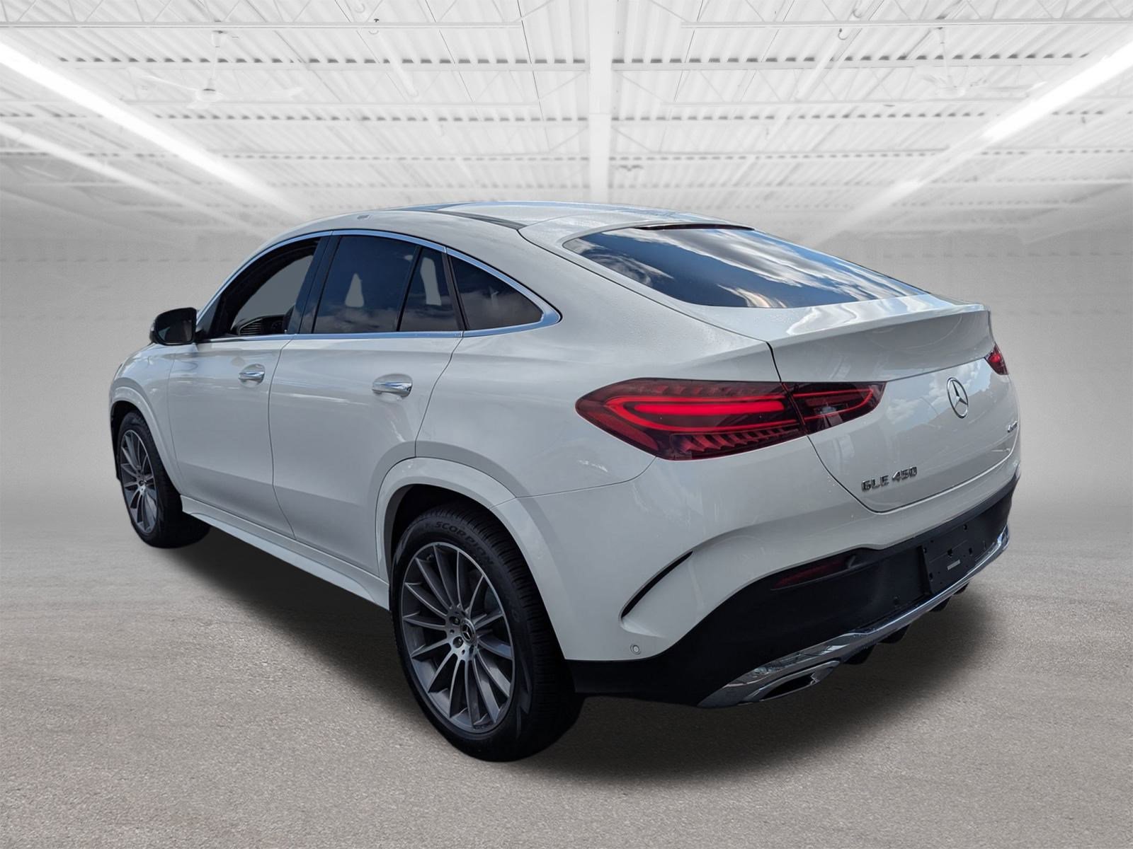 2026 Mercedes Benz GLE 450 4MATIC photo 3