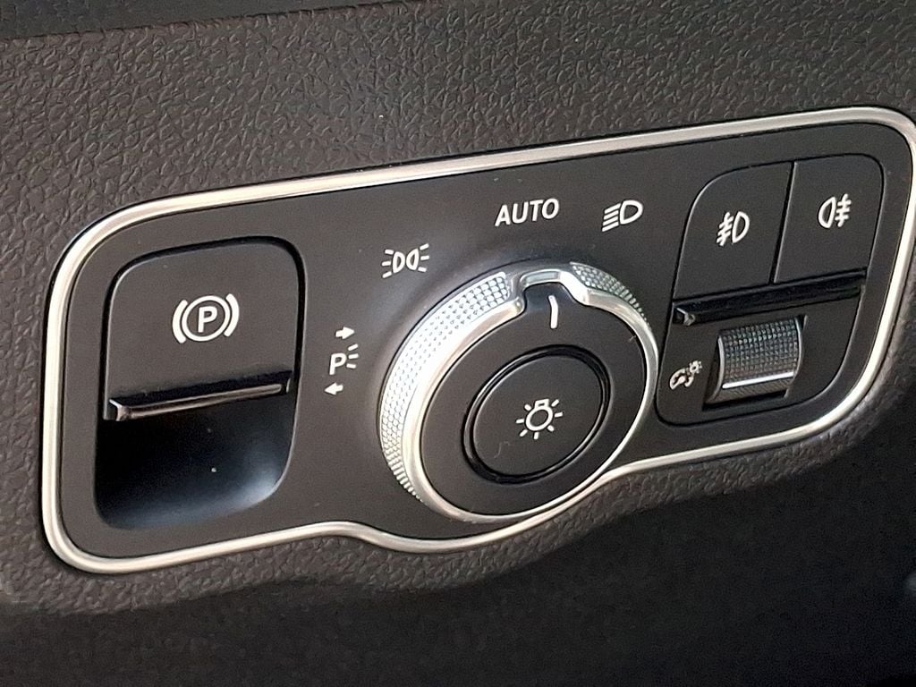 2026 Mercedes-Benz GLB GLB 250 - Photo 28
