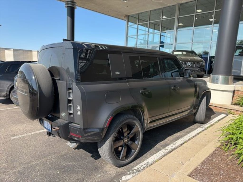 Used 2023 Land Rover Defender 110 V8 SUV