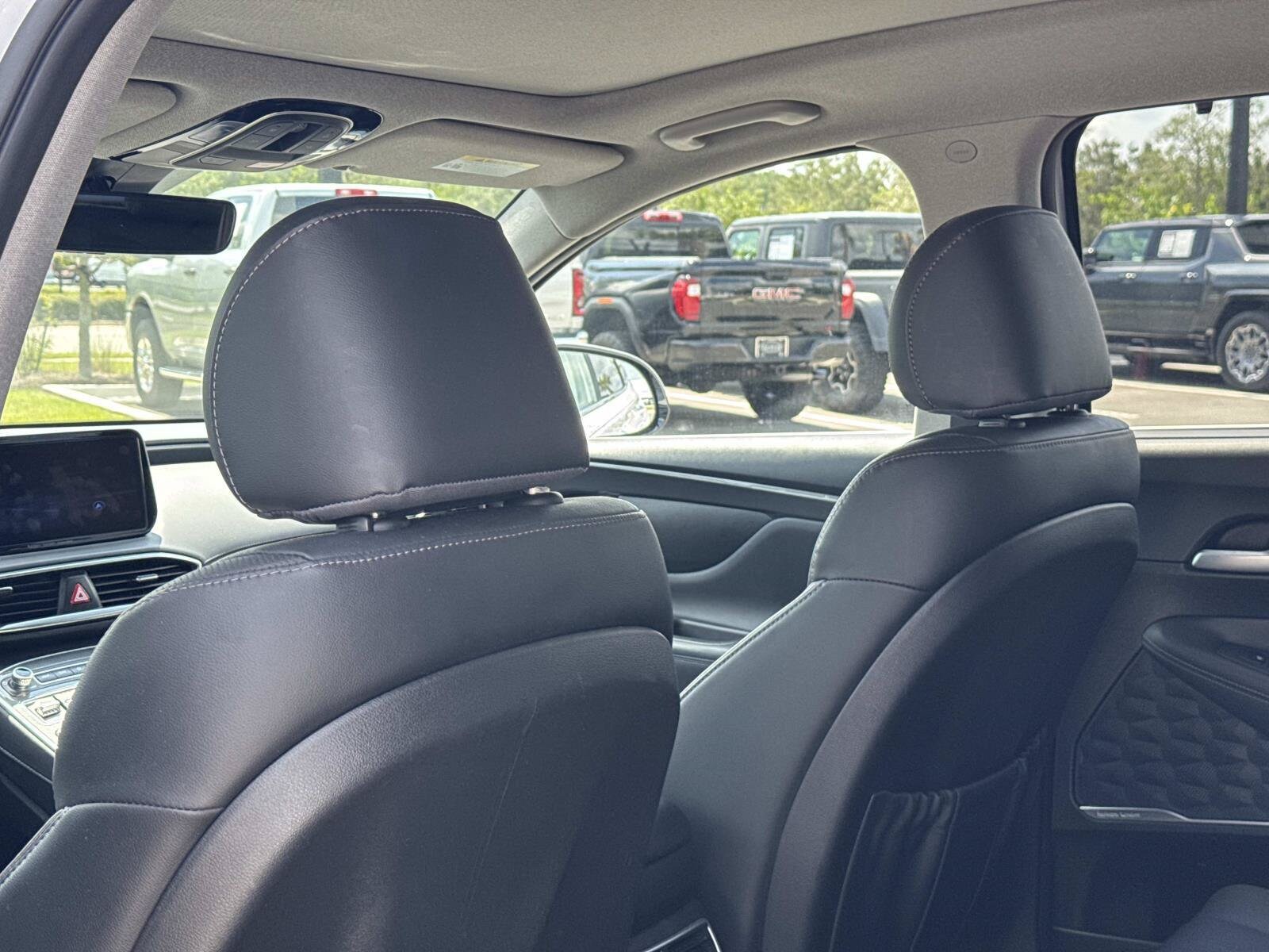 2023 Hyundai Santa Fe Limited - Photo 19