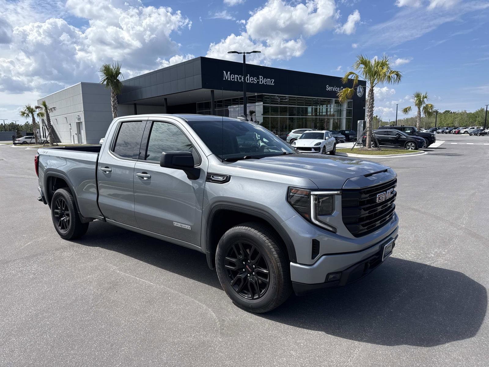 2024 GMC Sierra 4WD Double Cab Standard Box Elevation's photo
