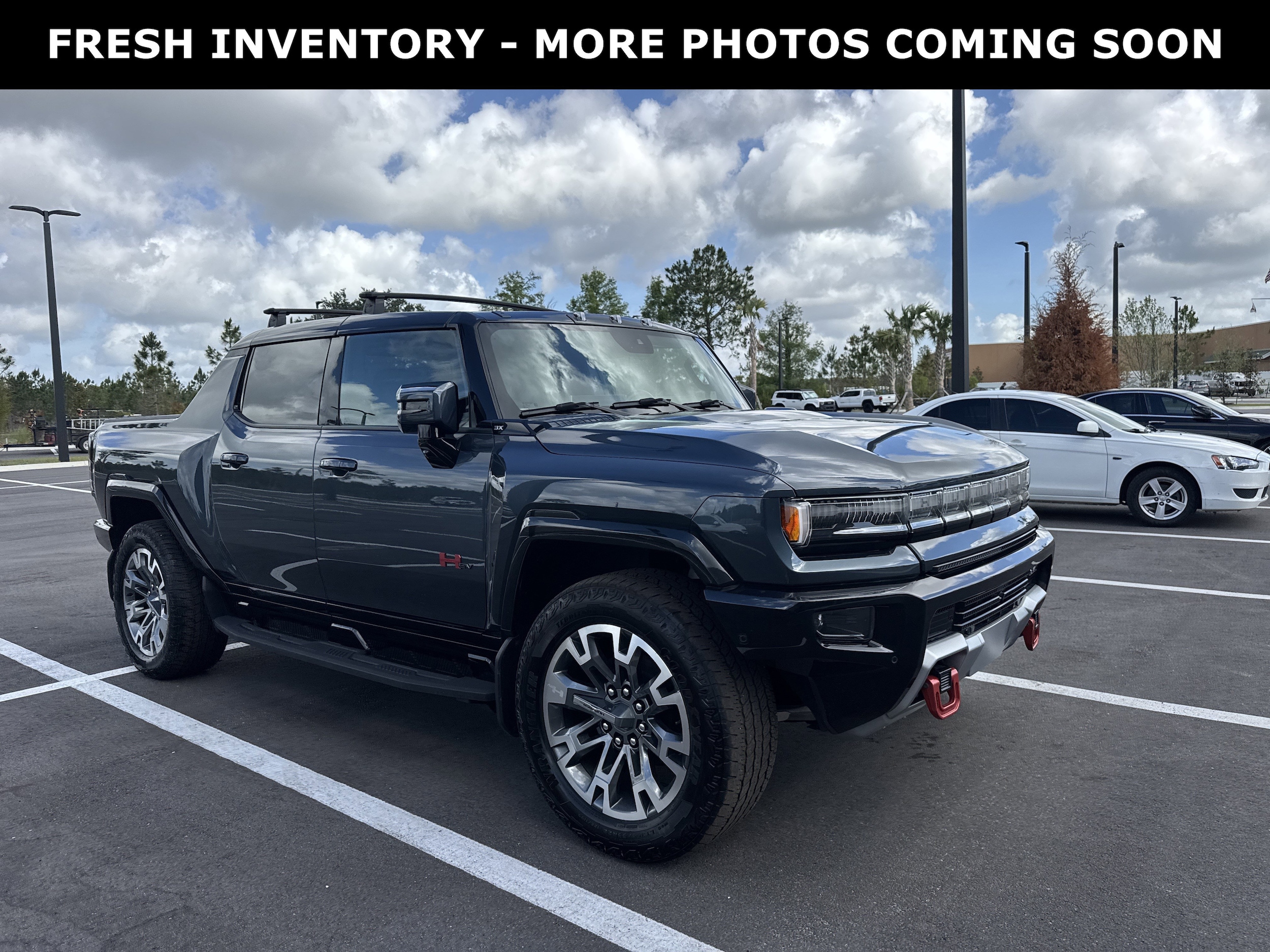 2025 GMC Hummer EV 3X's photo